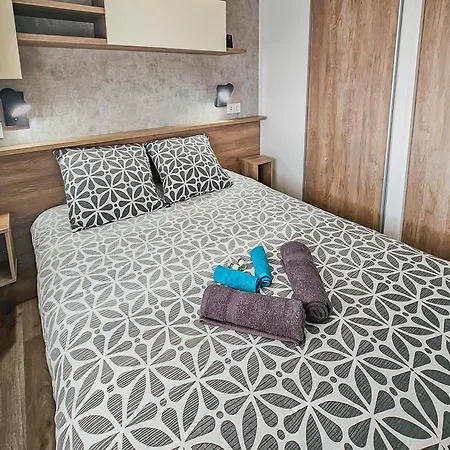 La Serenite Normande Litteau